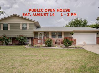 209 Meadow Dr, Troy, IL 62294