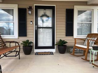 102 Ellington St, New Bern, NC 28560