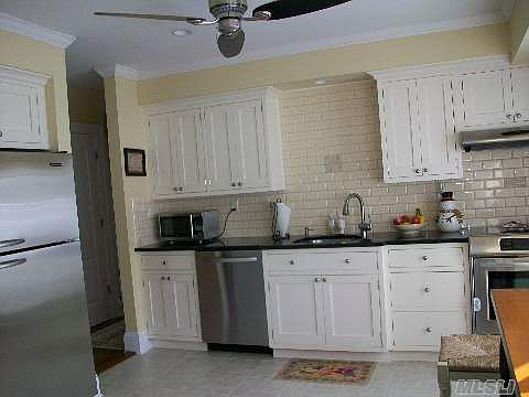 2nd image of 22 Ellington Dr