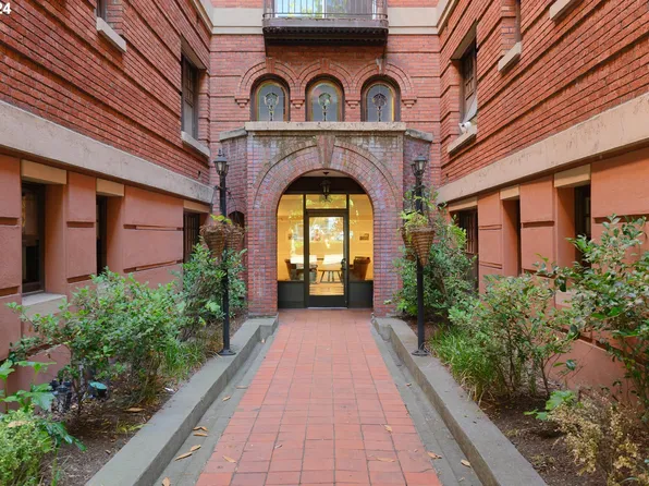 1829 NW Lovejoy St Unit 503, Portland, OR 97209