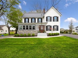 469 Salt Rd, Webster, NY 14580