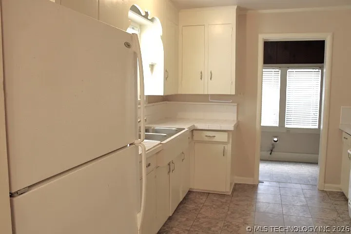 908 S Vandalia Ave — Photo 6
