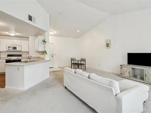 350 Emerald Forest Blvd APT 19202, Covington, LA 70433