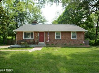 3933 Arcadia Rd, Alexandria, VA 22312