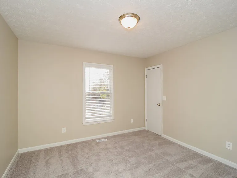 189 Gray Rd — Photo 13