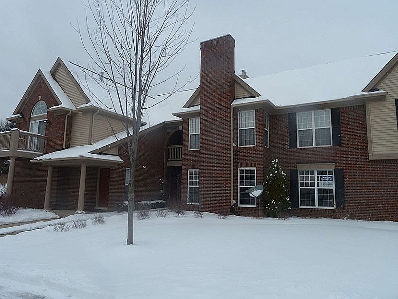 1st image of 28479 Carlton Way Dr #1