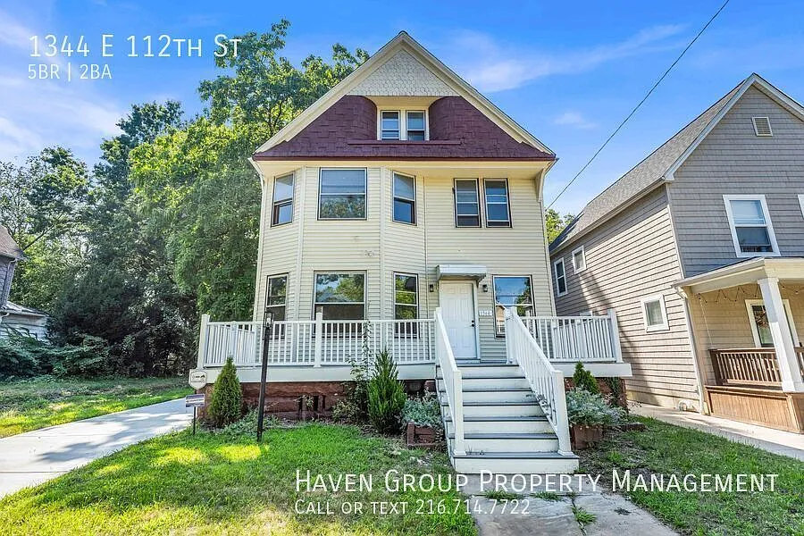 1344 E 112th St, Cleveland, OH 44106- Spacious 5-bed 2-bath single-family home! — Photo 1