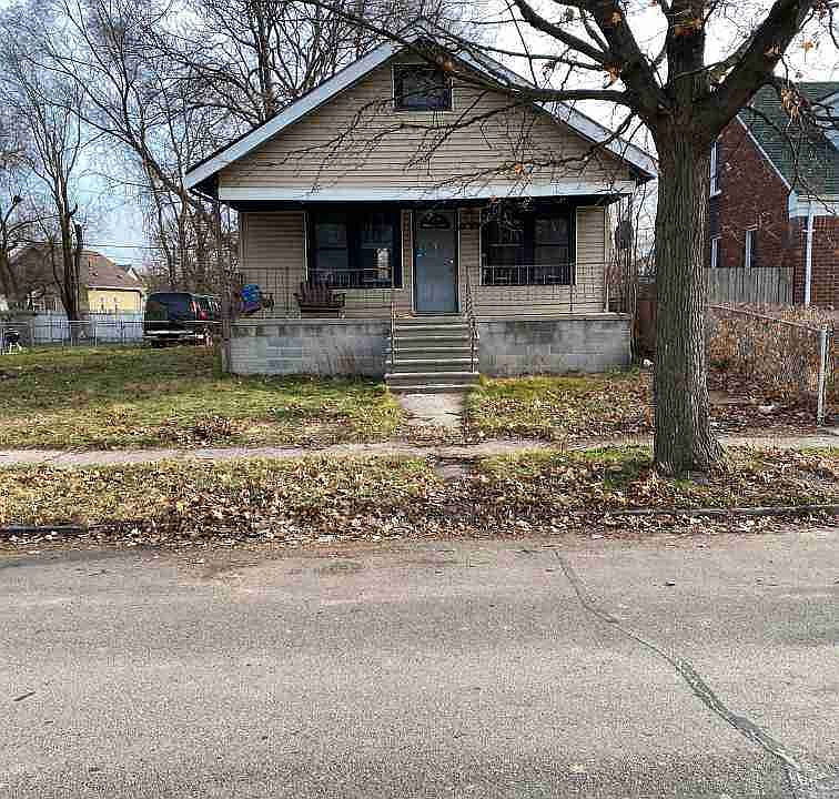 15852 Quincy