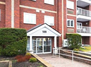 189 Lake Driveway W #407, Ajax, ON L1S 7J1