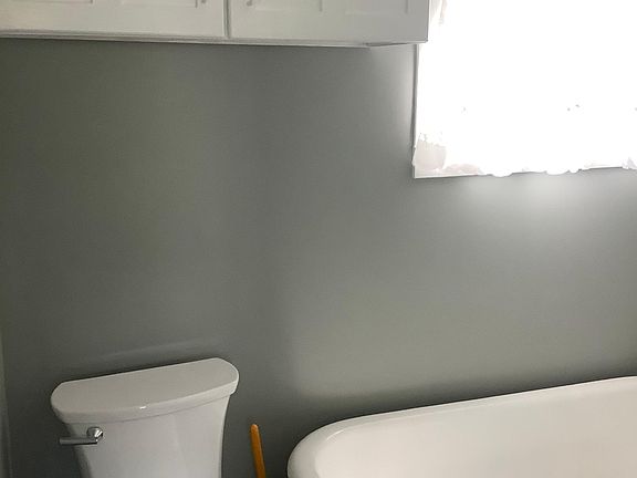 3rd image of 19 Lincoln St