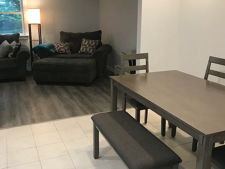 4 Clubhouse Dr #4 — Photo 11