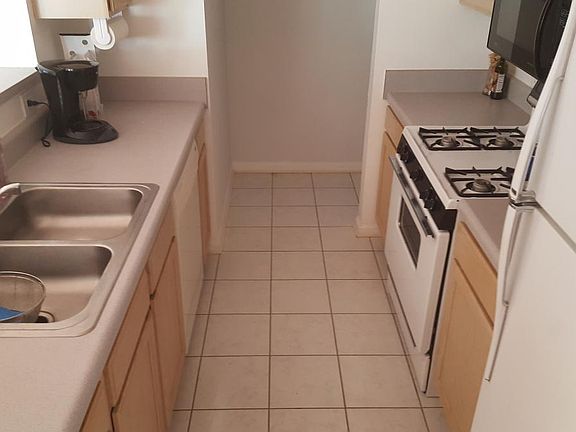 3rd image of 9501 Short Spoon Ct APT H