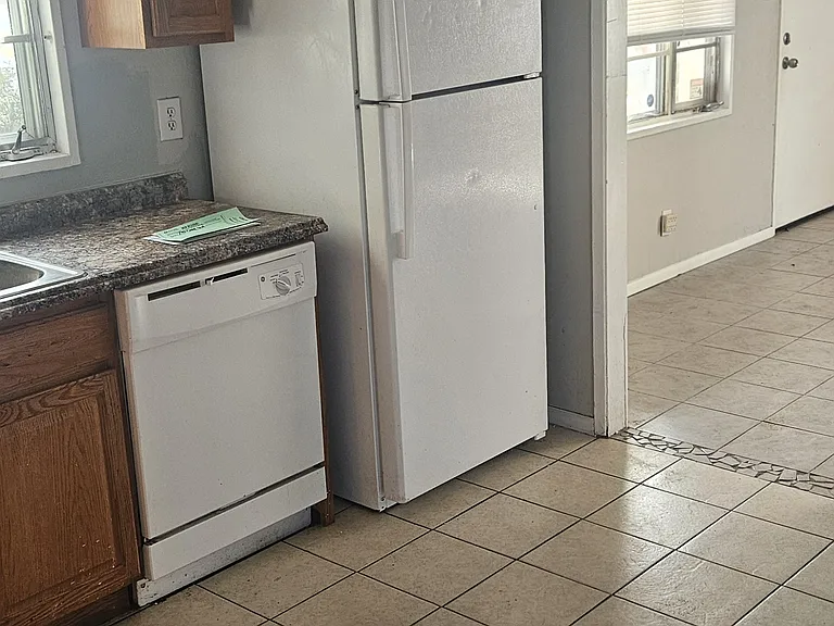 2901 Carol St NE — Photo 19