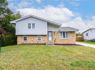 1001 NW State St, Ankeny, IA 50023