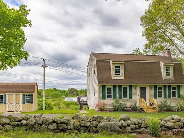 7 Adirondack Rd, Chelmsford, MA 01824