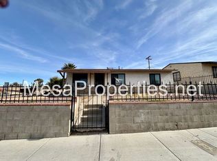 201 S Muriel Dr, Barstow, CA 92311
