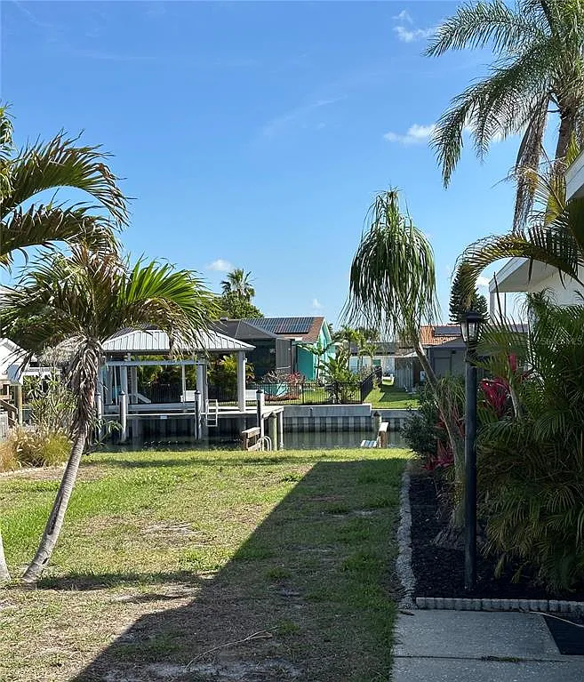 Building Photo - 1025 Apollo Beach Blvd #D