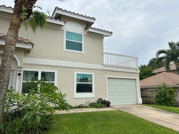 125 Sandy Shoes Dr #B