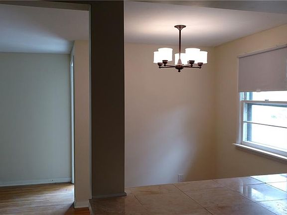 5th image of 186 Kings Hwy