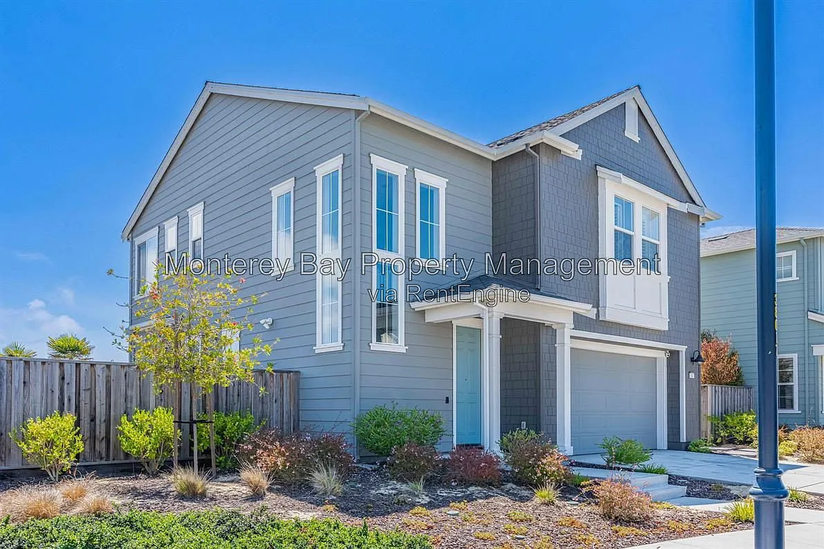 3 bed, 2.5 bath, 2315 sqft, $5,275 — Photo 3
