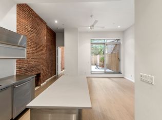 220 W 79th St, New York, NY 10024