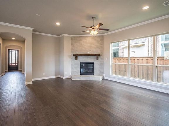 5th image of 4211 Peach Blossom Way