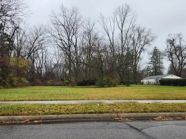 19207 Grandview St, Detroit, MI 48219