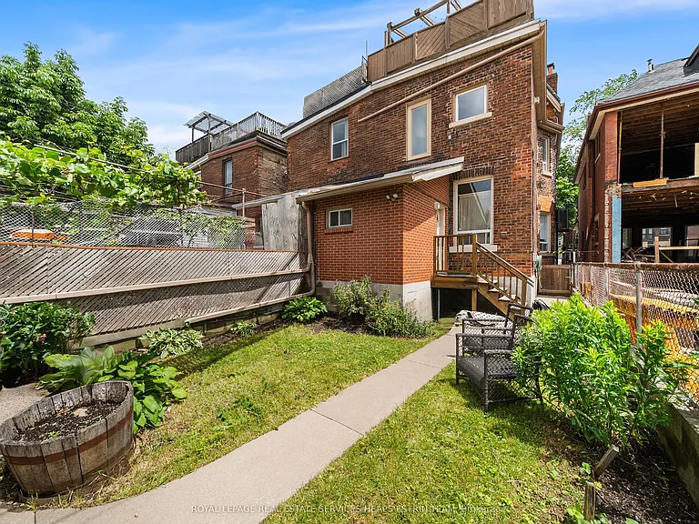 476 Euclid Ave #LOWER — Photo 23