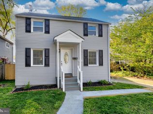 1055 S Edison St, Arlington, VA