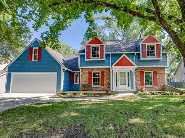 2900 Atchison Cir, Lawrence, KS 66047