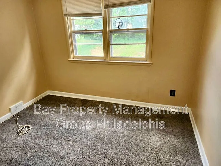 109 Main St #B — Photo 2