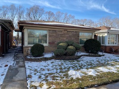 10352 S Green Bay Ave, Chicago, IL, 60617