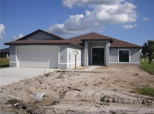 569 Croydon Ave S, Lehigh Acres, FL 33974