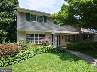 761 Hoffman Rd, York, PA 17403