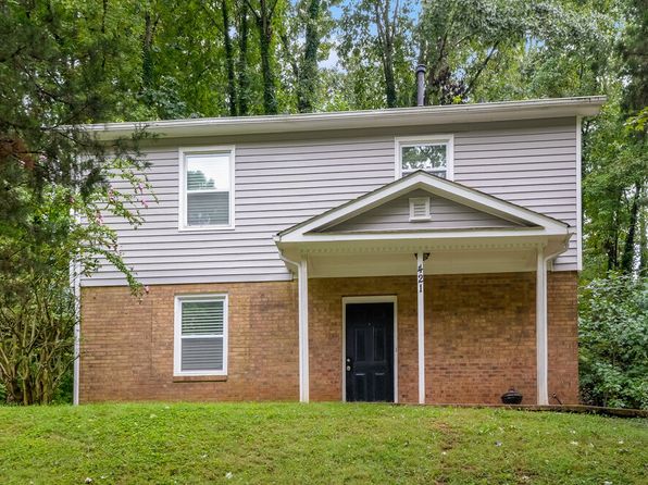 421 Whispering Pines Dr