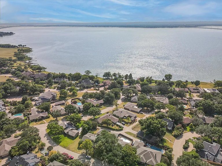 1608 S Alamo Rd — Photo 46