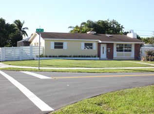19940 SW 87th Pl, Cutler Bay, FL 33157