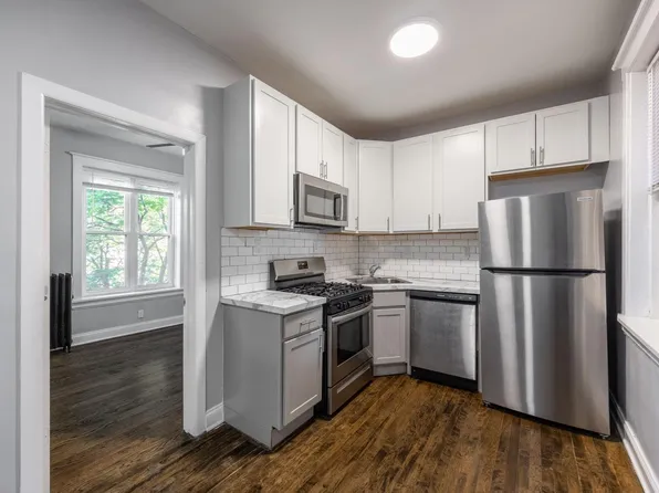 6259 N Lakewood Ave, Chicago, IL