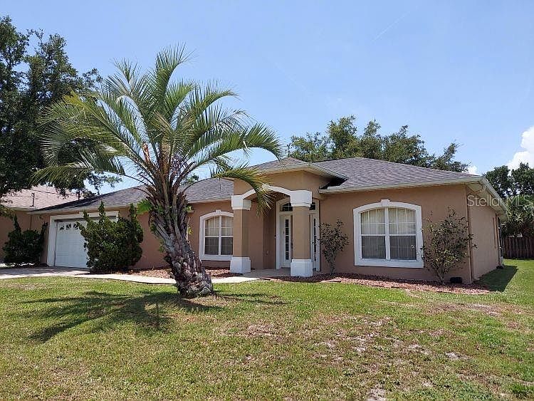 1st image of 3 Wainmont Pl