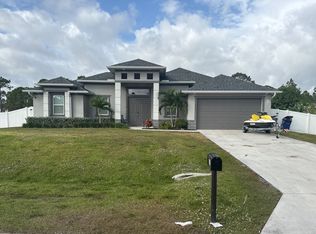 1405 Poinsettia Ave, Lehigh Acres, FL 33972