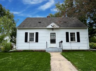 706 S Apple Ave, Marshfield, WI 54449
