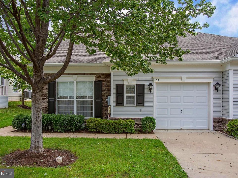 1st image of 51 Aspen Hill Dr