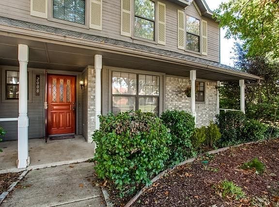 3rd image of 2008 Robin Hill Ln