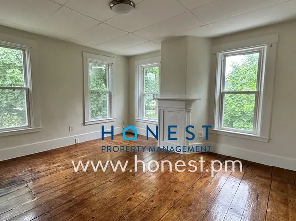30 Sewall St Unit 2, Augusta, ME 04330