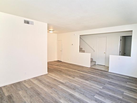 5th image of 1208 Casita Dr APT 2