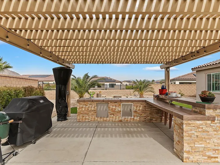58171 Aragon Way — Photo 27