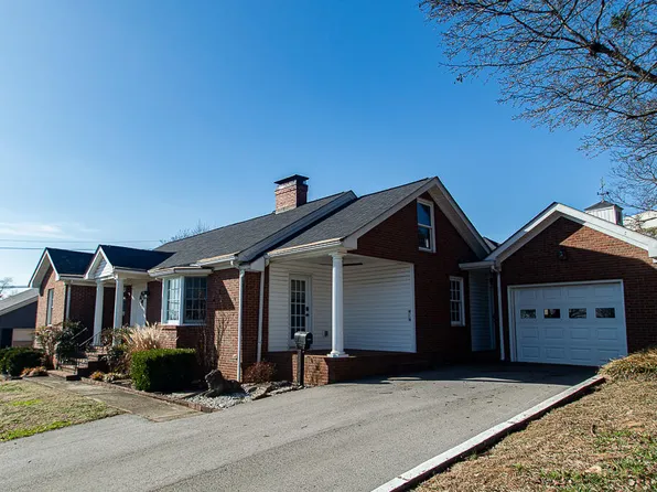 106 Reservoir Rd, Frankfort, KY 40601