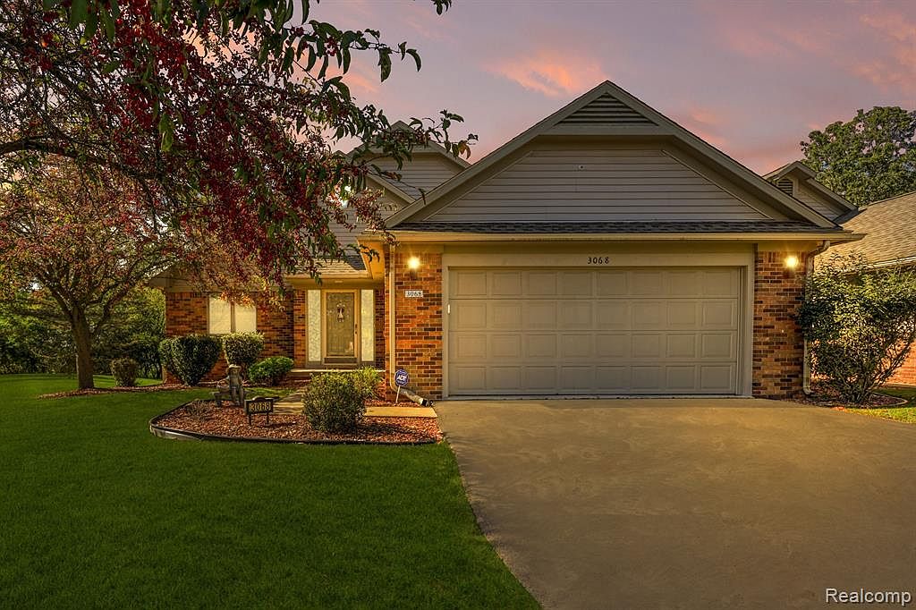 3068 Rivers Edge Dr, Wayne, MI 48184 Zillow