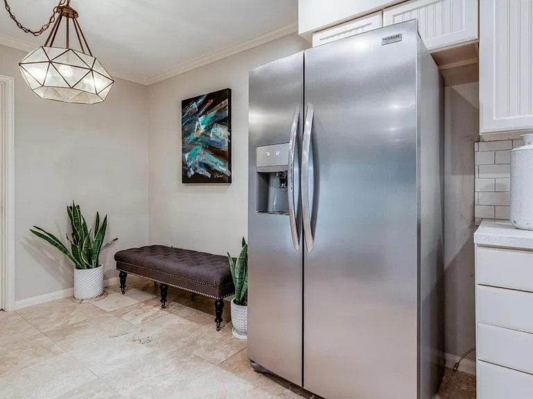2615 Rosefield Dr — Photo 17
