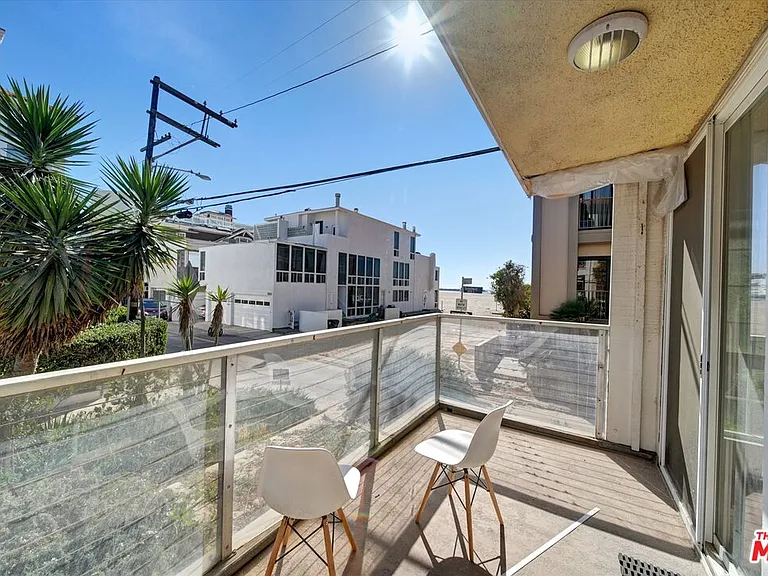 15 Spinnaker St #101 — Photo 27